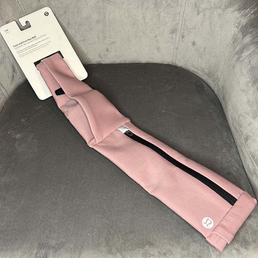 🍋LULULEMON ATHLETICA | Fast and Free Running Belt in Vintage Mauve - Picture 9 of 9